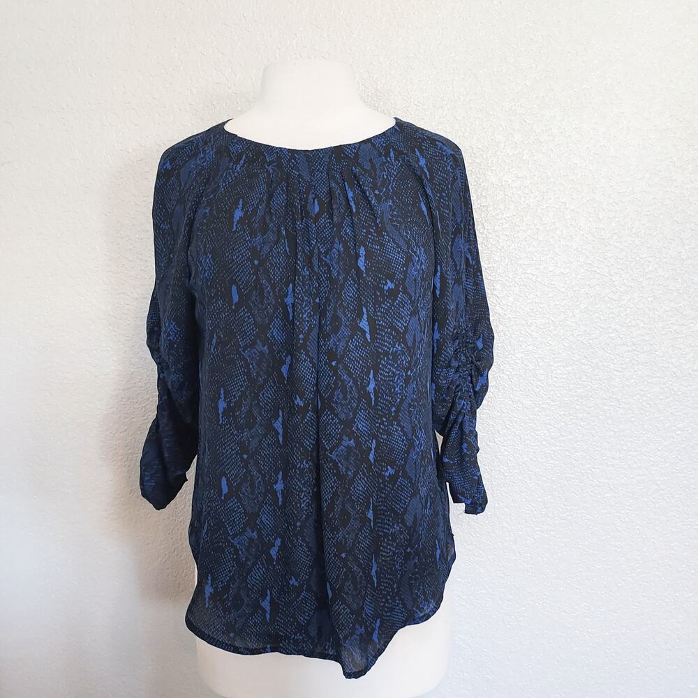 Banana Republic Blue Snake Print Blouse Size S